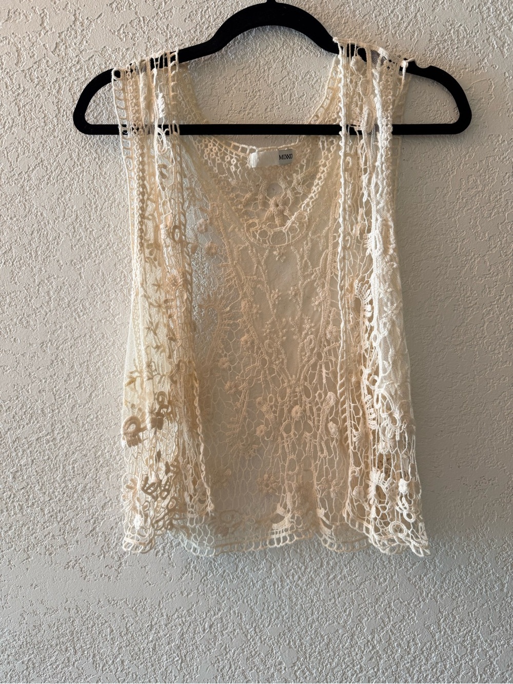 MIXXO Crochet Lace Bohemian Western Embroidered‎ Floral Open Vest Small / Medium